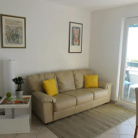 & Paula Guest house Stobrec