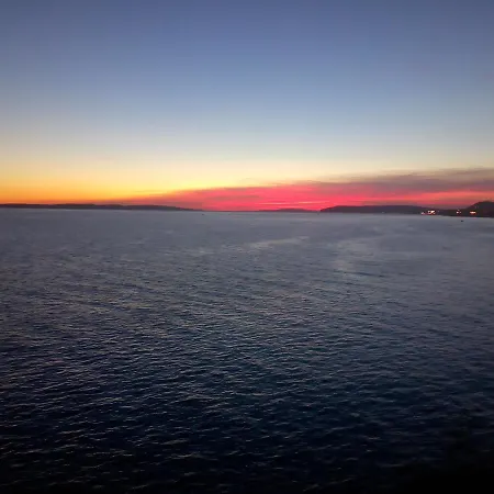 & Paula Guest house 3*